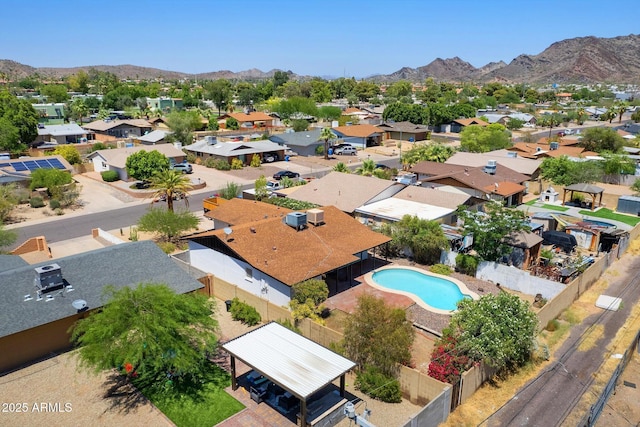811 E Brown St, Phoenix, AZ 85020 - aerial perspective of suburban area featuring mountains and a pool area