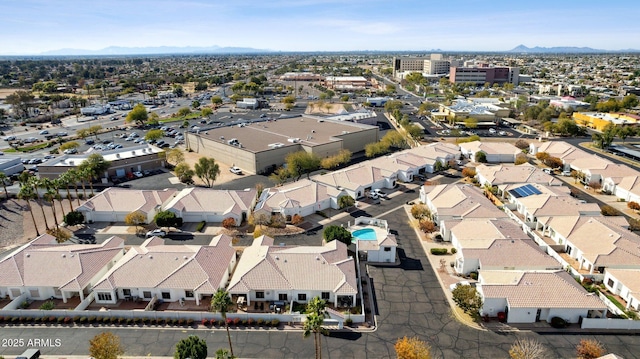 bird's eye view featuring a mountain view