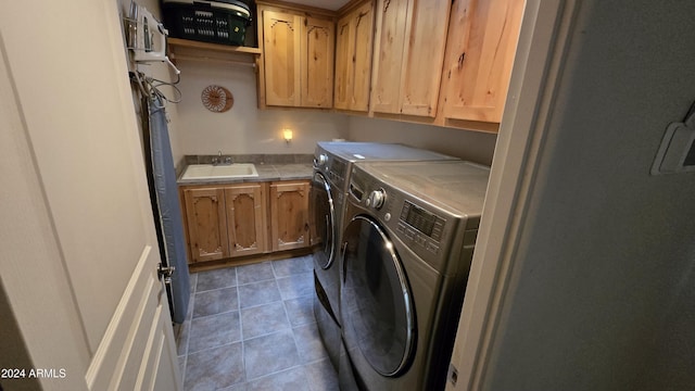 2926 W Tanya Trl, Phoenix, AZ 85086 - laundry room featuring cabinet space, washer and dryer, and tile patterned floors