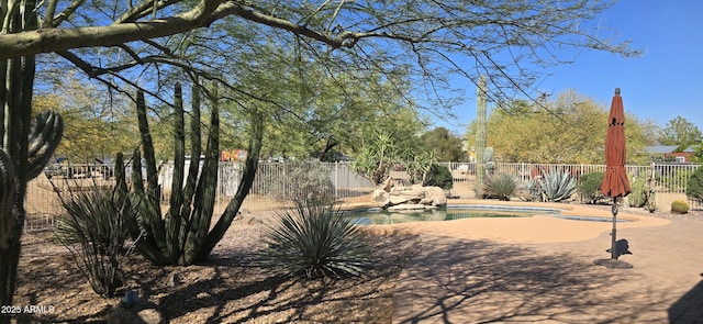 2926 W Tanya Trl, Phoenix, AZ 85086 - fenced backyard with a patio area