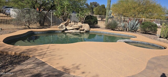 2926 W Tanya Trl, Phoenix, AZ 85086 - view of pool with a patio and a pool with connected hot tub