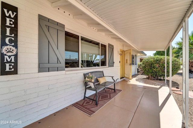 view of patio / terrace featuring covered porch