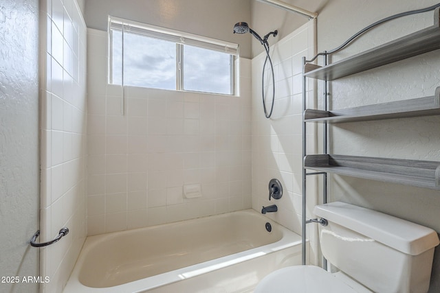 4864 E Eden Dr, Cave Creek, AZ 85331 - full bathroom featuring a textured wall, toilet, and washtub / shower combination