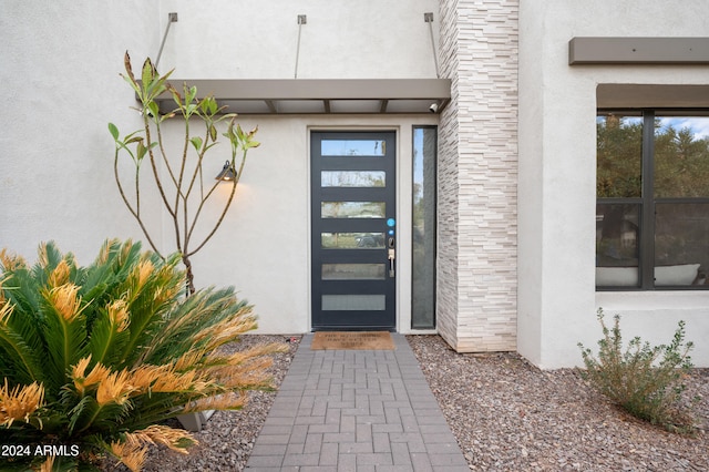 view of property entrance