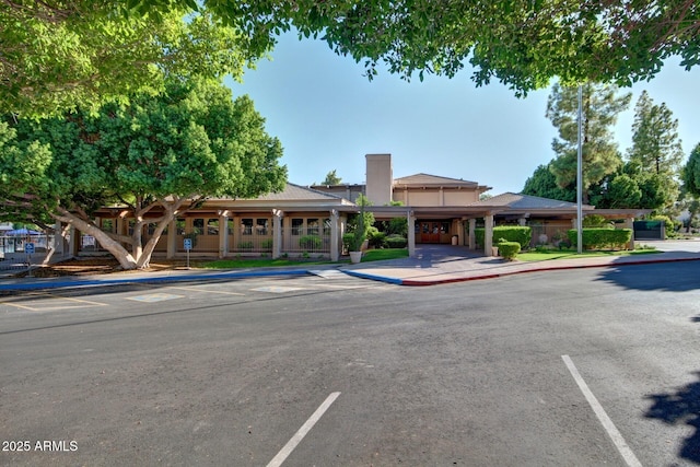 5200 S Lakeshore Dr Unit 206, Tempe, AZ 85283 - view of property with uncovered parking
