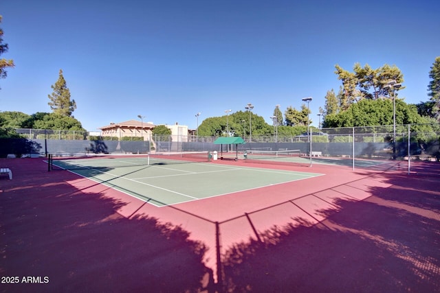 5200 S Lakeshore Dr Unit 206, Tempe, AZ 85283 - view of tennis court featuring community basketball court
