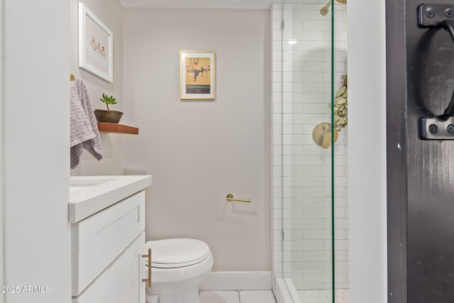 1702 W Glenrosa Ave, Phoenix, AZ 85015 - full bathroom with toilet, a tile shower, and vanity