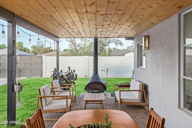 1702 W Glenrosa Ave, Phoenix, AZ 85015 - view of patio with an outdoor living space