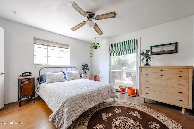 bedroom with ceiling fan