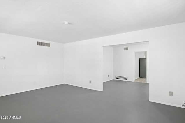 541 W Vernon Ave, Phoenix, AZ 85003 - unfurnished room with concrete flooring and a smoke detector