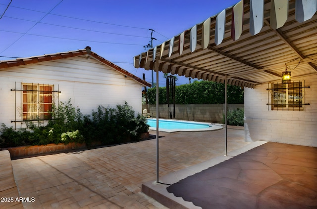 541 W Vernon Ave, Phoenix, AZ 85003 - view of swimming pool with a patio area