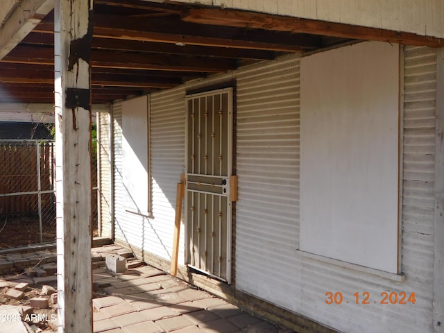 2206 N 11th St, Phoenix, AZ 85006 - view of doorway to property