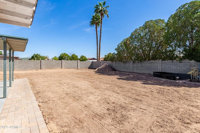 view of yard featuring a fenced backyard