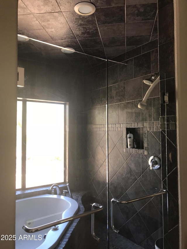 1502 E Estrid Ave, Phoenix, AZ 85022 - bathroom featuring a shower stall