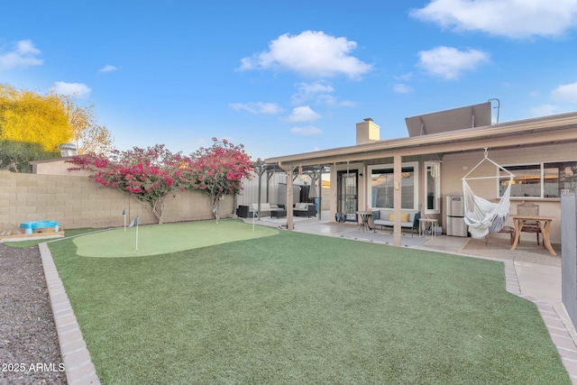 view of yard with a patio