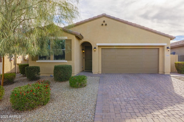 view of front of home featuring a garage