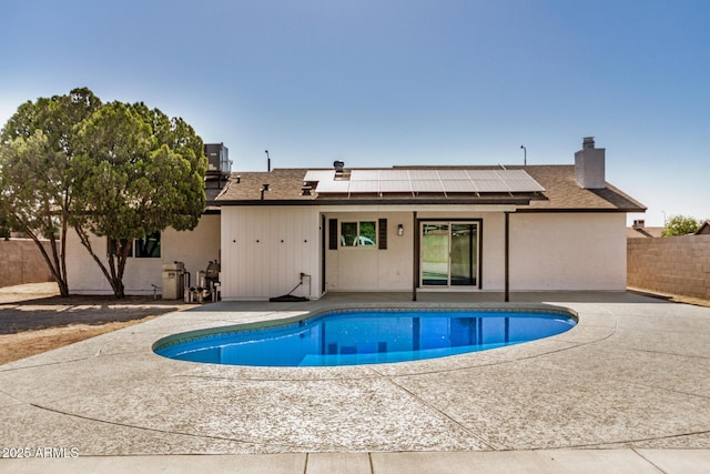 1906 N Evergreen St, Chandler, AZ 85225 - view of pool featuring a patio and a fenced backyard