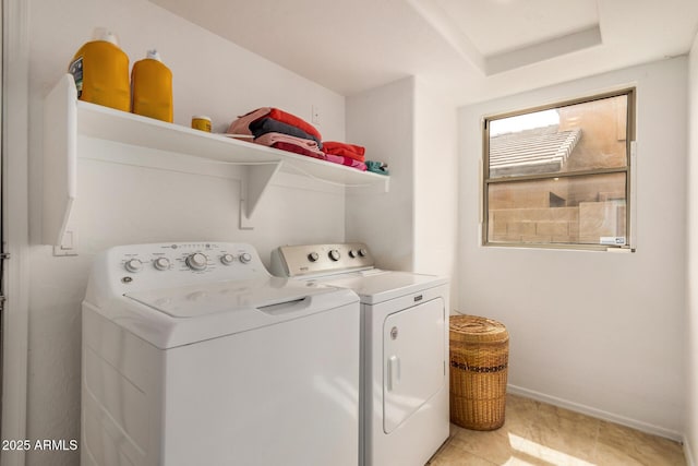 5220 W Desert Ln, Laveen, AZ 85339 - laundry area with washing machine and clothes dryer and baseboards