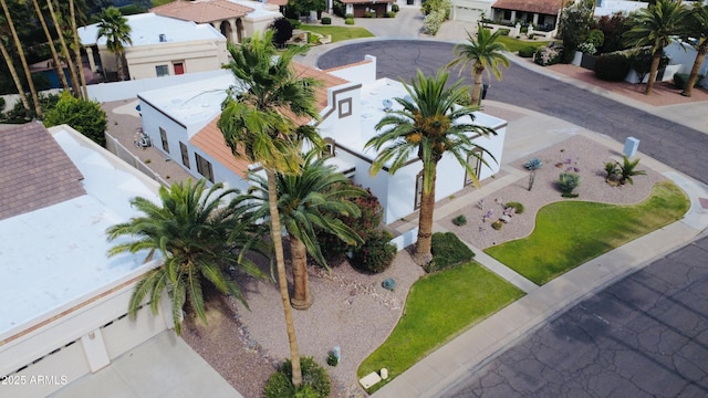 bird's eye view with a residential view
