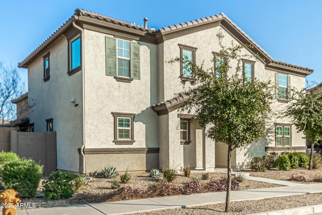 view of mediterranean / spanish-style home