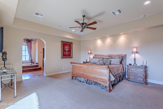 bedroom featuring carpet and ceiling fan