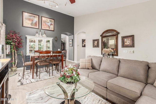 living room featuring ceiling fan