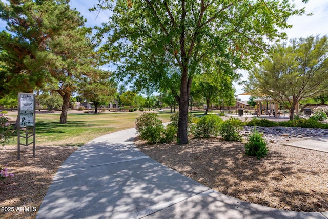 7231 W Lone Cactus Dr, Glendale, AZ 85308 - view of community with a yard and a gazebo