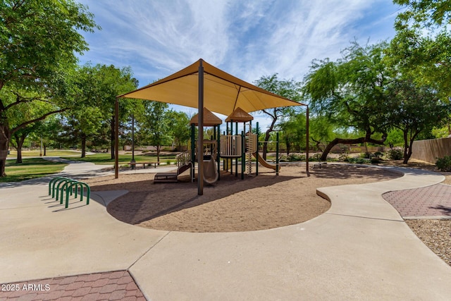 7231 W Lone Cactus Dr, Glendale, AZ 85308 - view of community jungle gym