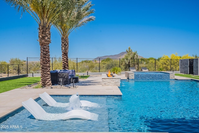 33766 N 86th St, Scottsdale, AZ 85266 - view of pool with fence, a patio, and a pool with connected hot tub