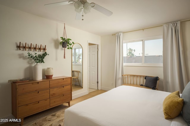 bedroom featuring ceiling fan