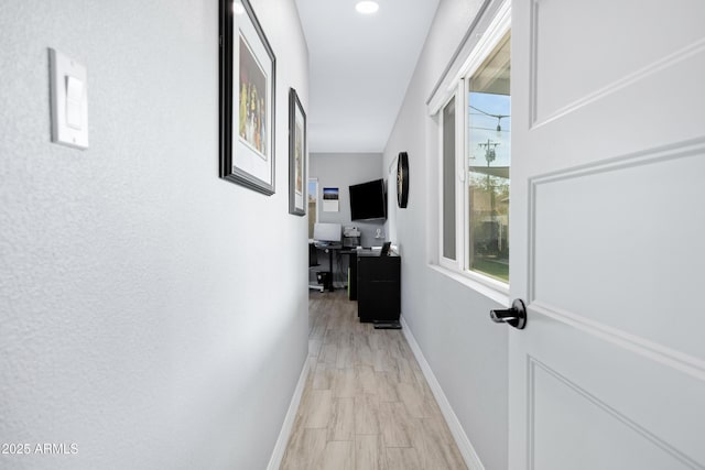 1615 E Roma Ave, Phoenix, AZ 85016 - hallway featuring baseboards