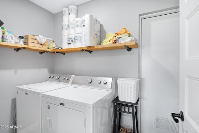 1615 E Roma Ave, Phoenix, AZ 85016 - laundry room with independent washer and dryer