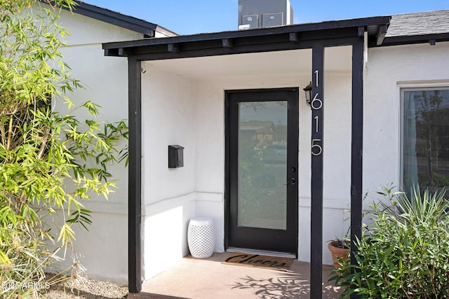1615 E Roma Ave, Phoenix, AZ 85016 - entrance to property with stucco siding