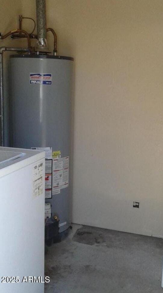 utilities with water heater and washer / clothes dryer