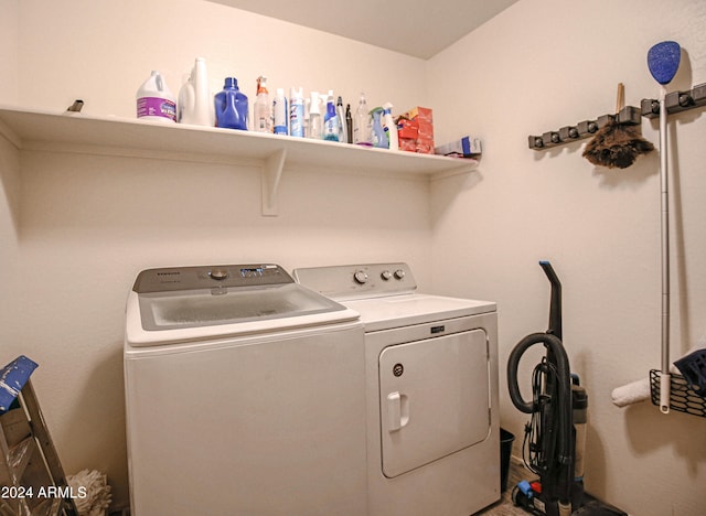 laundry area featuring washing machine and dryer