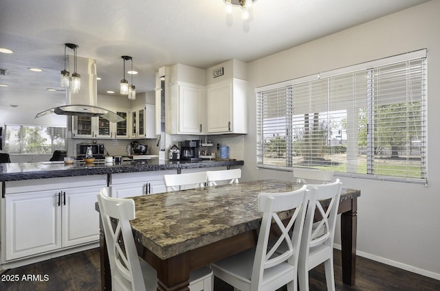 14484 W Jimmie Kerr Blvd, Casa Grande, AZ 85122 - kitchen with white cabinetry, baseboards, dark wood-style flooring, backsplash, and recessed lighting