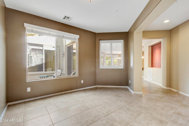 view of patio / terrace featuring ceiling fan