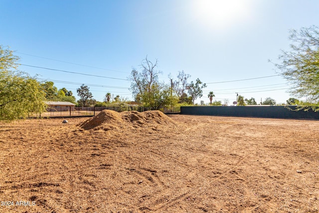 12423 N 64th St, Scottsdale, AZ 85254 - view of yard