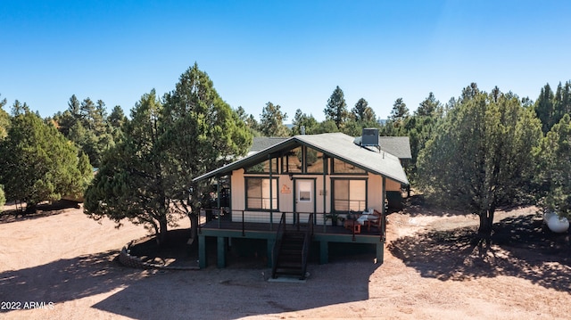 view of front of property