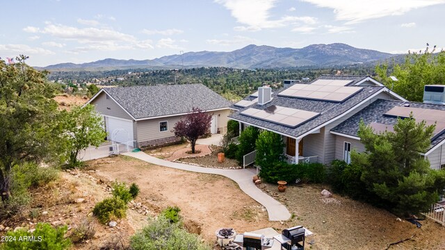 bird's eye view featuring a mountain view