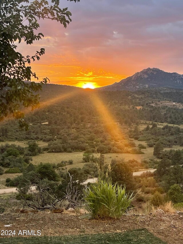 property view of mountains