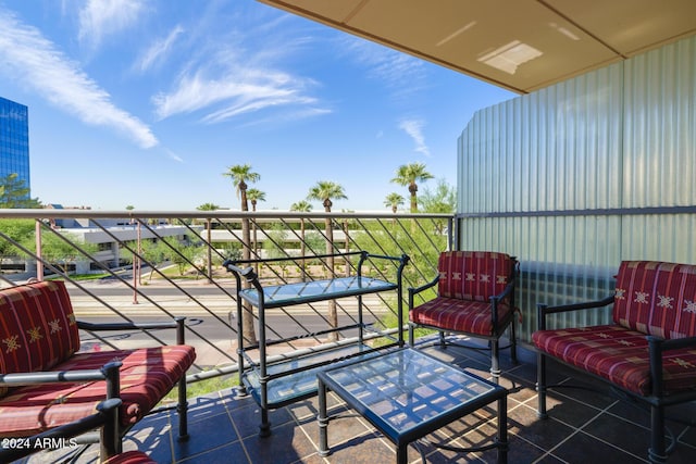 2201 N Central Ave Unit 4E, Phoenix, AZ 85004 - view of balcony