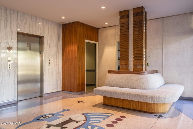 2201 N Central Ave Unit 4E, Phoenix, AZ 85004 - lobby with recessed lighting