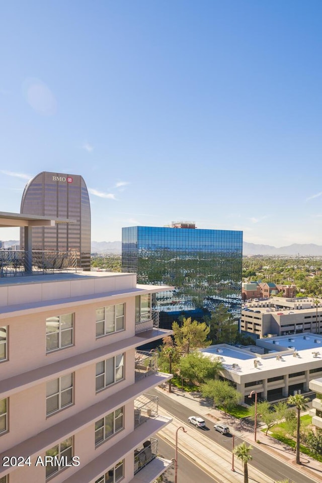 2201 N Central Ave Unit 4E, Phoenix, AZ 85004 - city view featuring a mountainous background