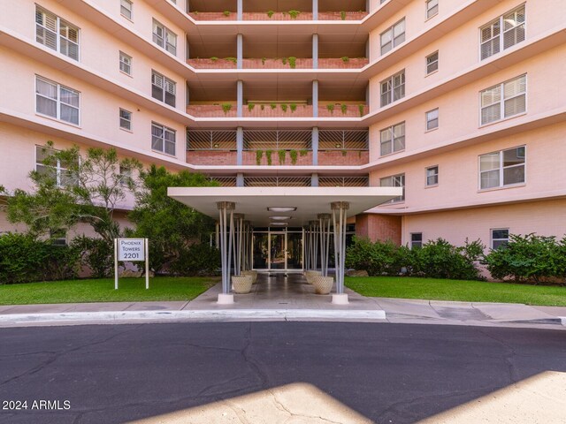 2201 N Central Ave Unit 4E, Phoenix, AZ 85004 - view of apartment building / complex