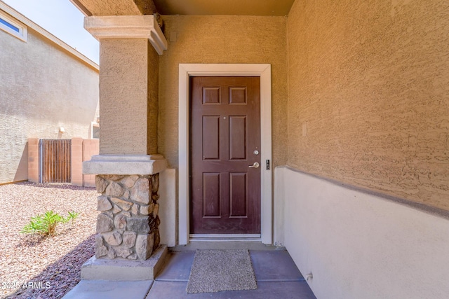 2337 E Fraktur Rd, Phoenix, AZ 85040 - entrance to property with stucco siding