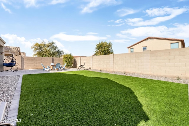 10840 W Saddlehorn Rd, Peoria, AZ 85383 - view of yard with a patio