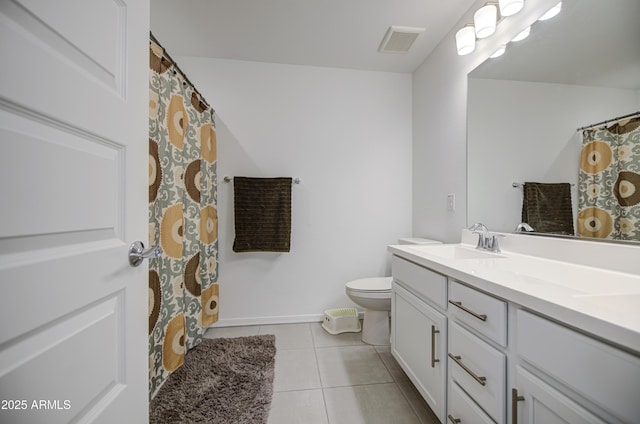 5621 W Chuck Box Rd, Laveen, AZ 85339 - full bath featuring tile patterned flooring and double vanity