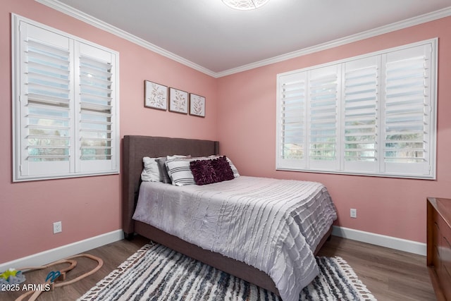 1179 E Regent Dr, Gilbert, AZ 85298 - bedroom featuring baseboards, wood finished floors, and crown molding