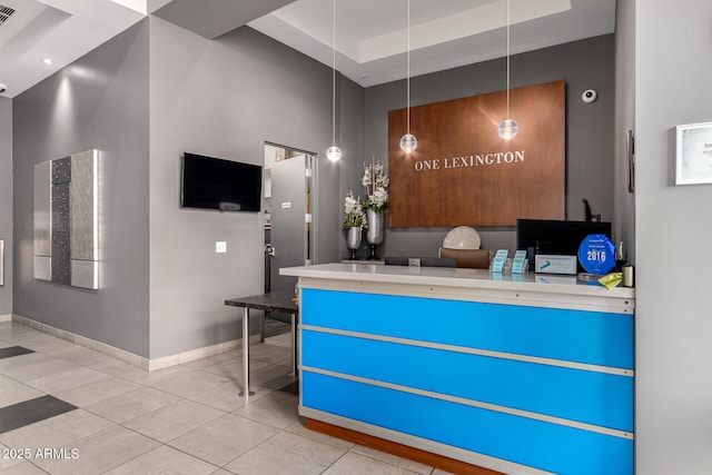 1 E Lexington Ave Unit 1108, Phoenix, AZ 85012 - reception area with a towering ceiling